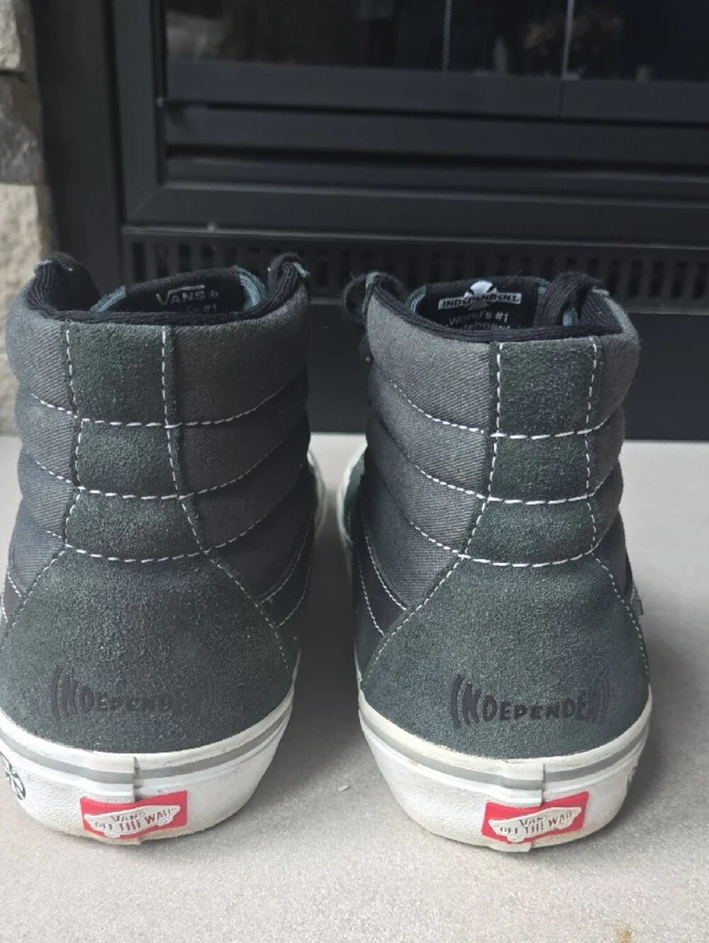 Vans stitching silhouette